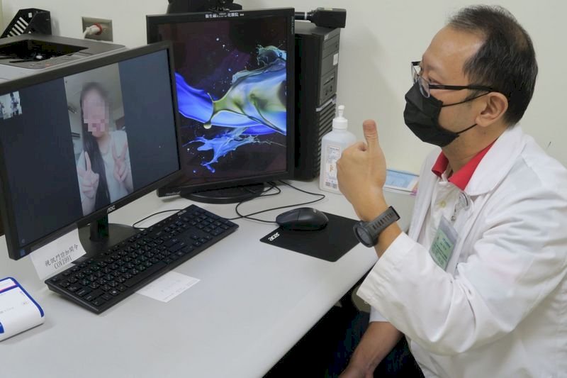 Medicina de herbolario contra la COVID-19 funciona en Changhua
