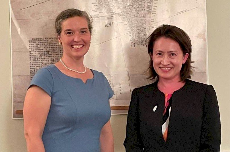Próxima nueva directora del AIT se reúne con representante de Taiwán en EE. UU.