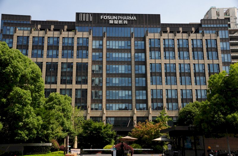 El primer ministro pide a los taiwaneses que estén contentos por el acuerdo con BioNTech