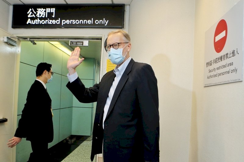 Brent Christensen se despide y asume la nueva directora del Instituto Americano en Taiwán