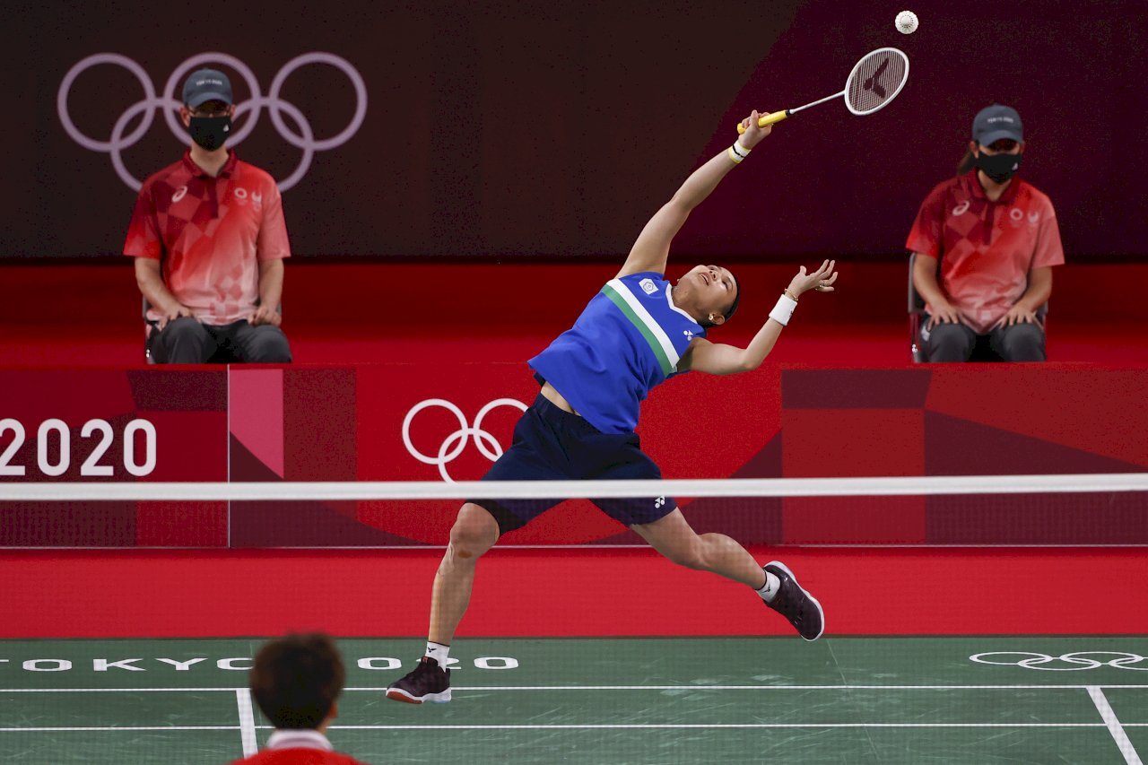 ¡Vamos Taiwán!  Medalla de plata en bádminton en individual femenino