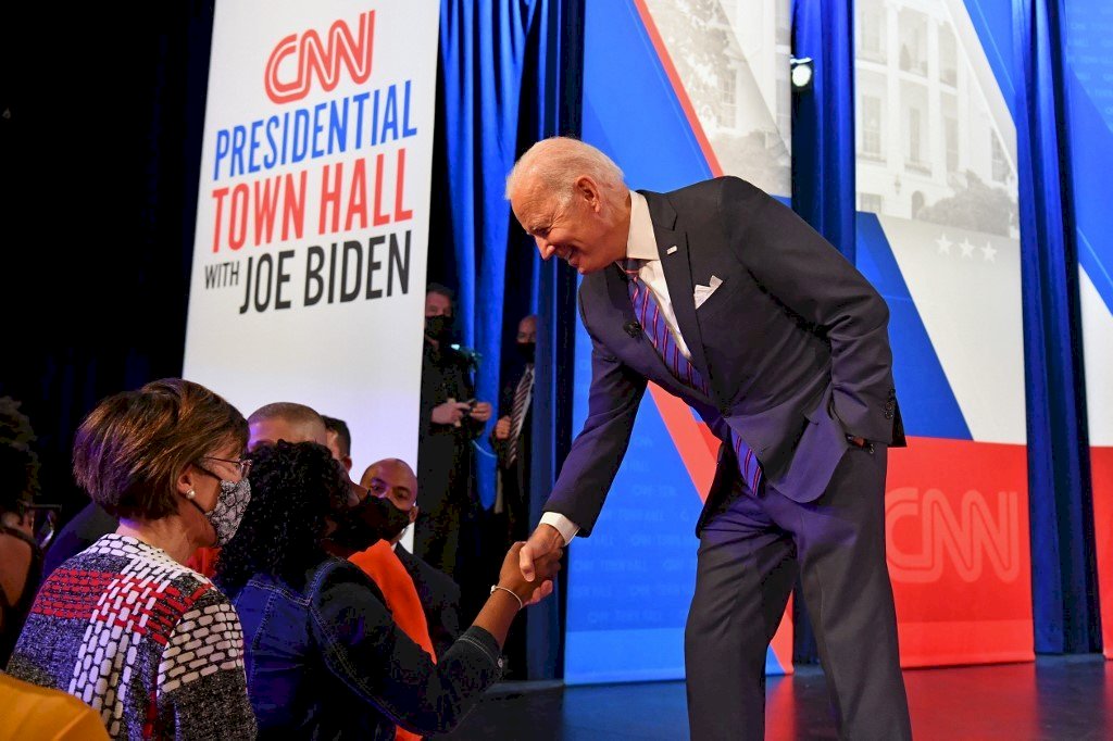 Biden: “EE. UU. tiene el compromiso de defender Taiwán”