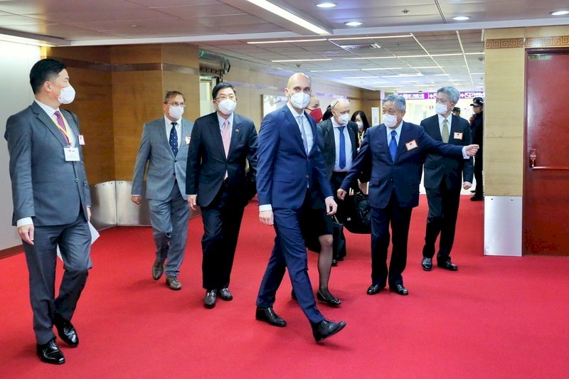 Taiwán y Eslovaquia tantean programas de cooperación en comercio e industria