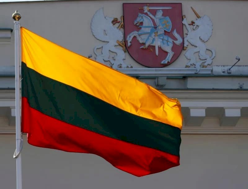 La oficina de representación de Taiwán en Lituania no ha recibido ninguna exigencia de cambio de nombre