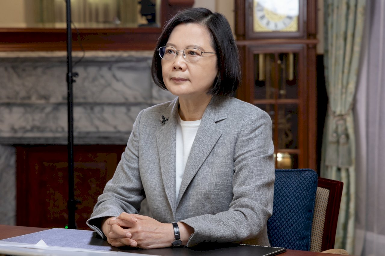Tsai Ing-wen pide fortalecer los recursos humanos de Taiwán para el reto del comercio internacional