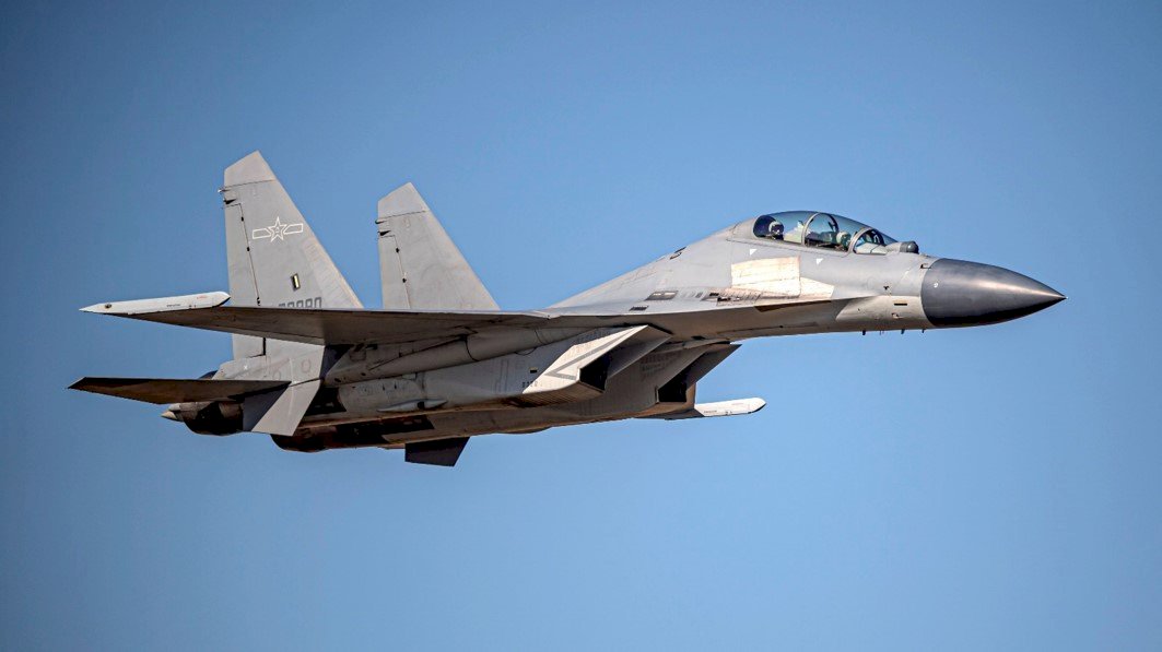 Defensa: “Más de 20 aviones chinos sobrevolaron los alrededores de Taiwán durante el Doble Diez”