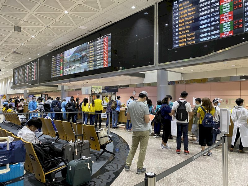 El ministro de Salud anuncia planes para reabrir Taiwán al turismo