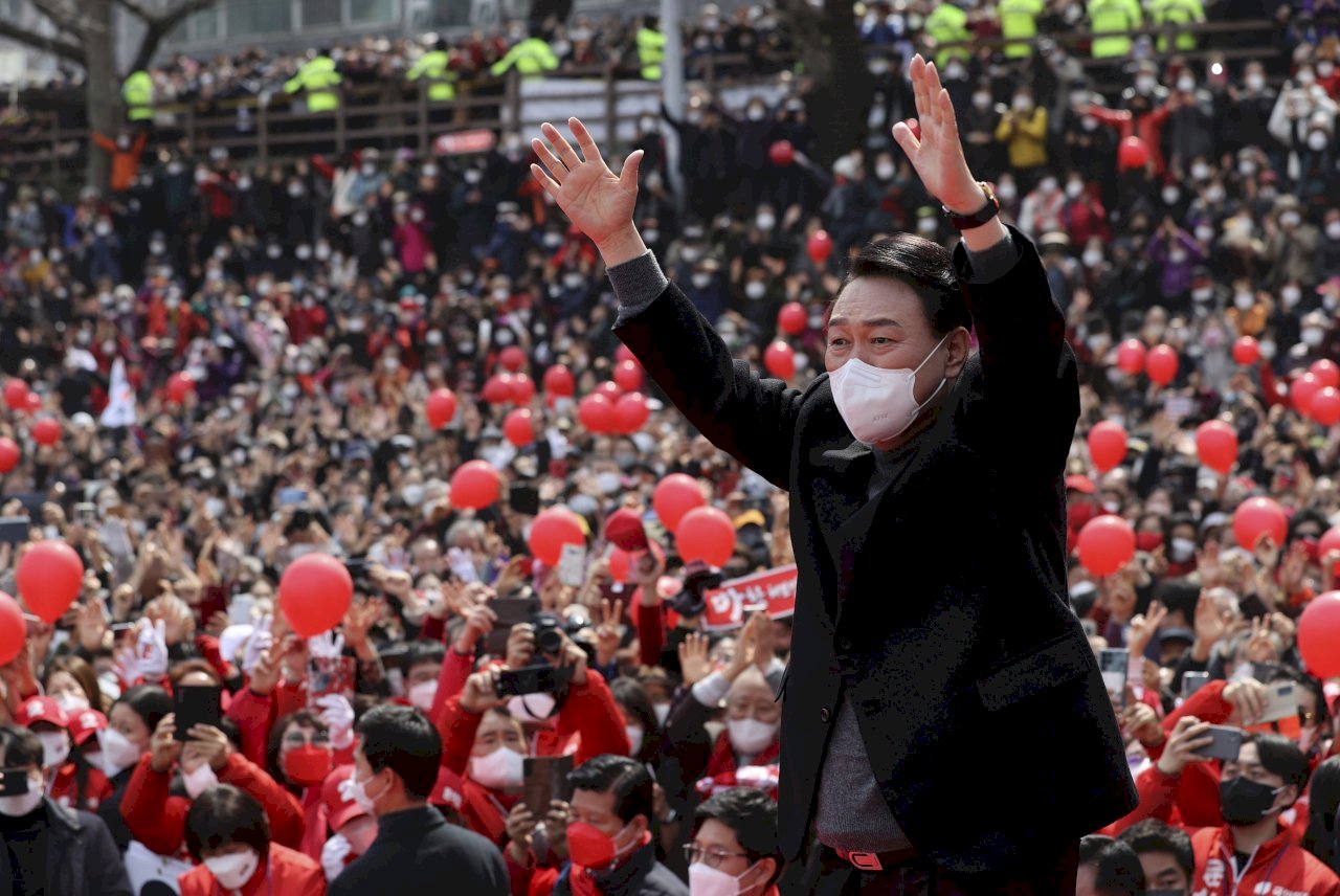 Exteriores felicita al nuevo presidente electo de Corea del sur Yoon Suk-yeol
