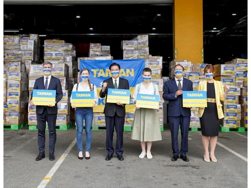 El primer cargamento de ayuda humanitaria civil sale hoy de Taiwán hacia Ucrania