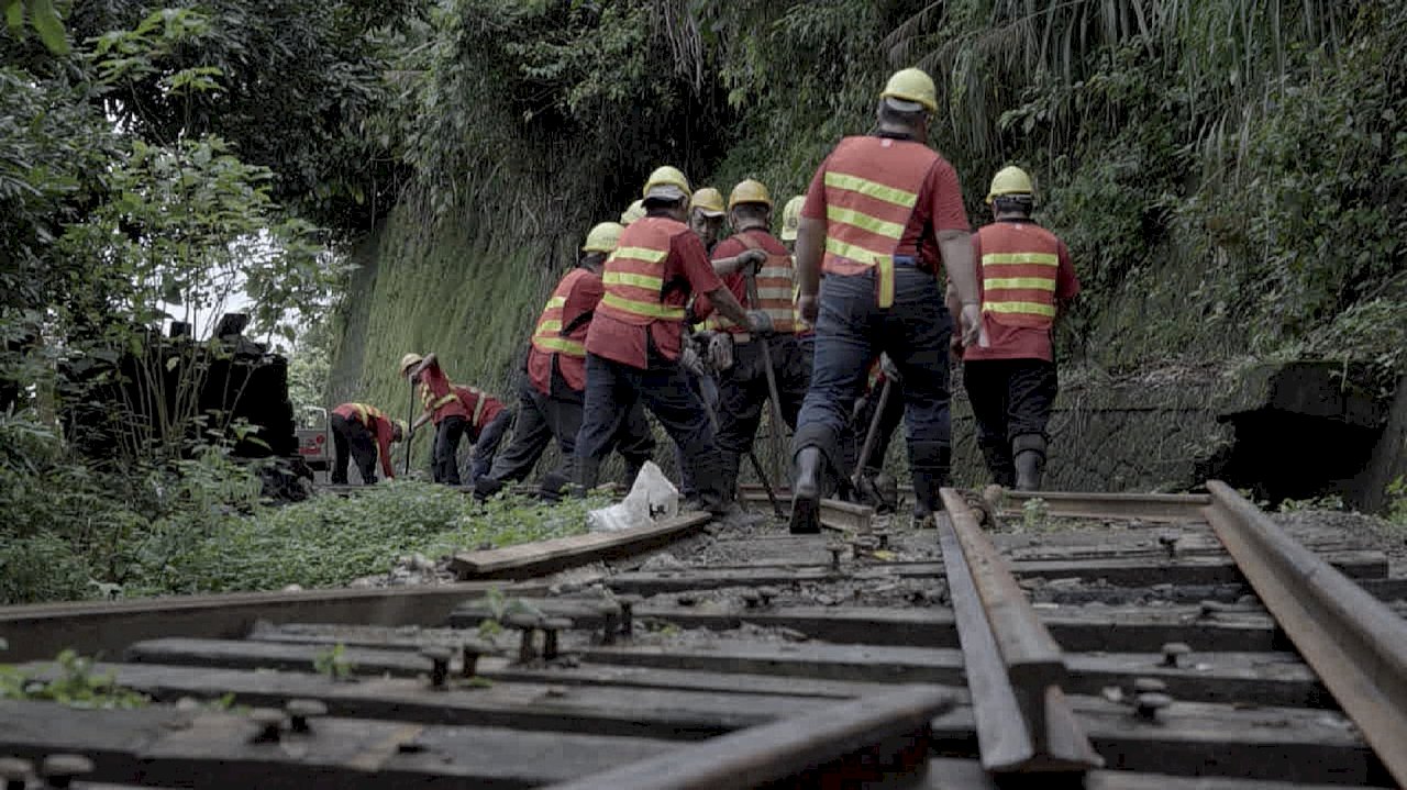 El tren de montaña de Alishan atrae a nuevos trabajadores con sueldos atractivos