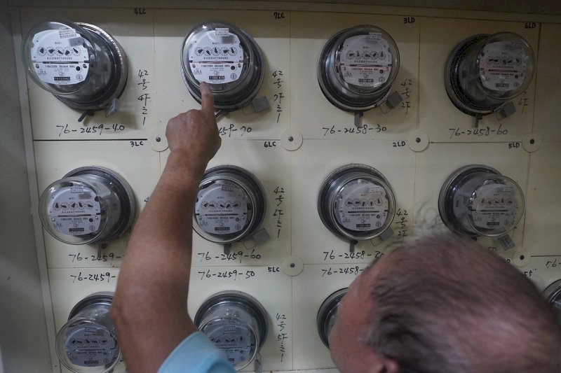El Gobierna sopesa extender la reducción de aranceles a las mercancías