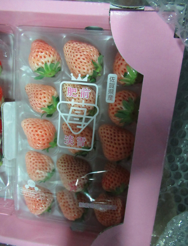 Las fresas japonesas, un tema que lleva al debate sobre la seguridad aliemntaria