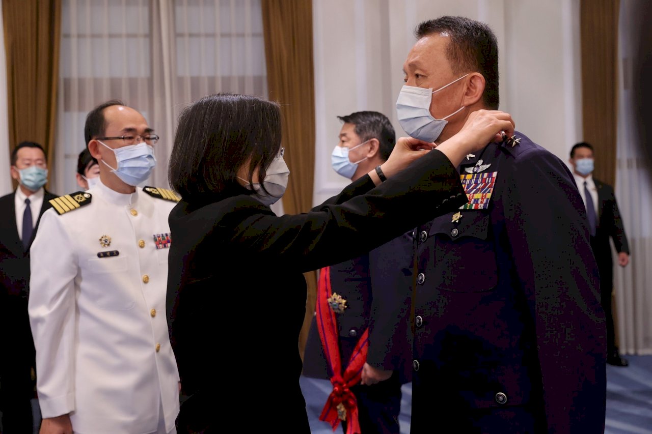Tsai Ing-wen preside el cambio de dirección del Ejército del Aire