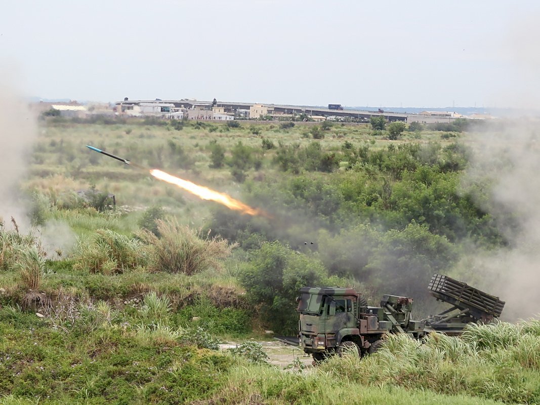 El ejército confirma la explosión de un sistema de artillería en Pingtung y asegura que no hay heridos