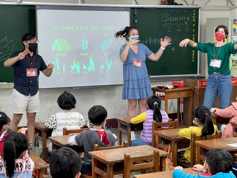 Ministerio de Educación introduce personal educativo para la enseñanza del inglés