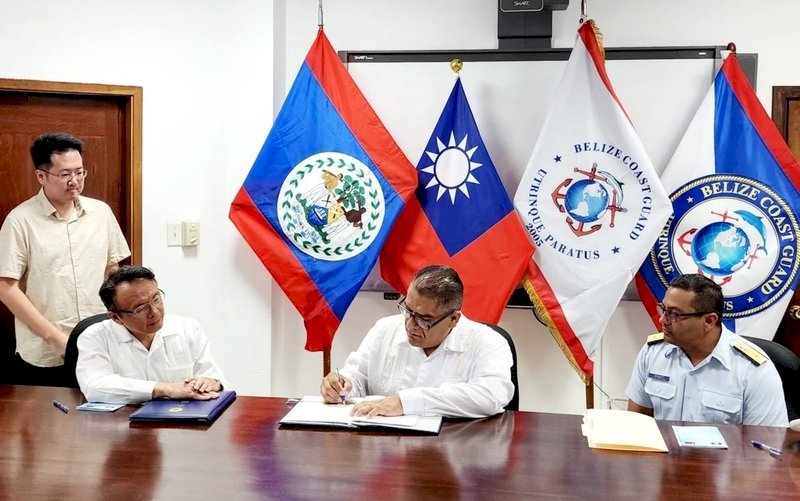Taiwán y Belice firman un acuerdo de cooperación en patrullaje marítimo
