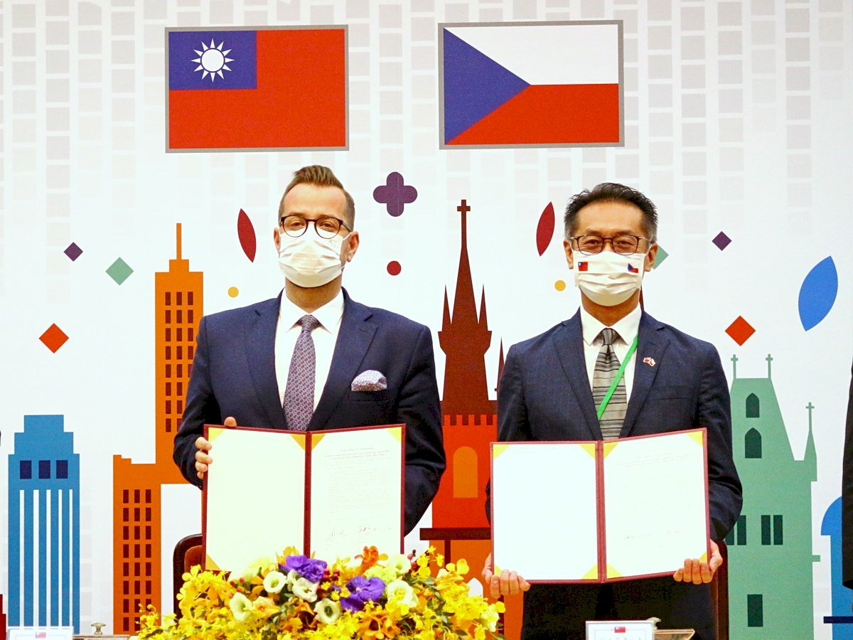 Taiwán y República Checa firman acuerdos en cultura, ciencia y educación
