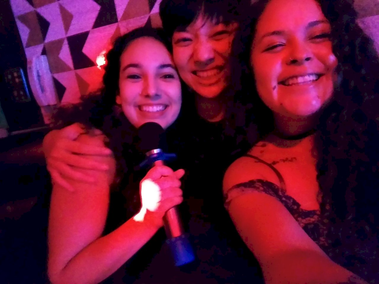31. Cuando Cae la Noche en Taipei CAPITULO 1: KTV