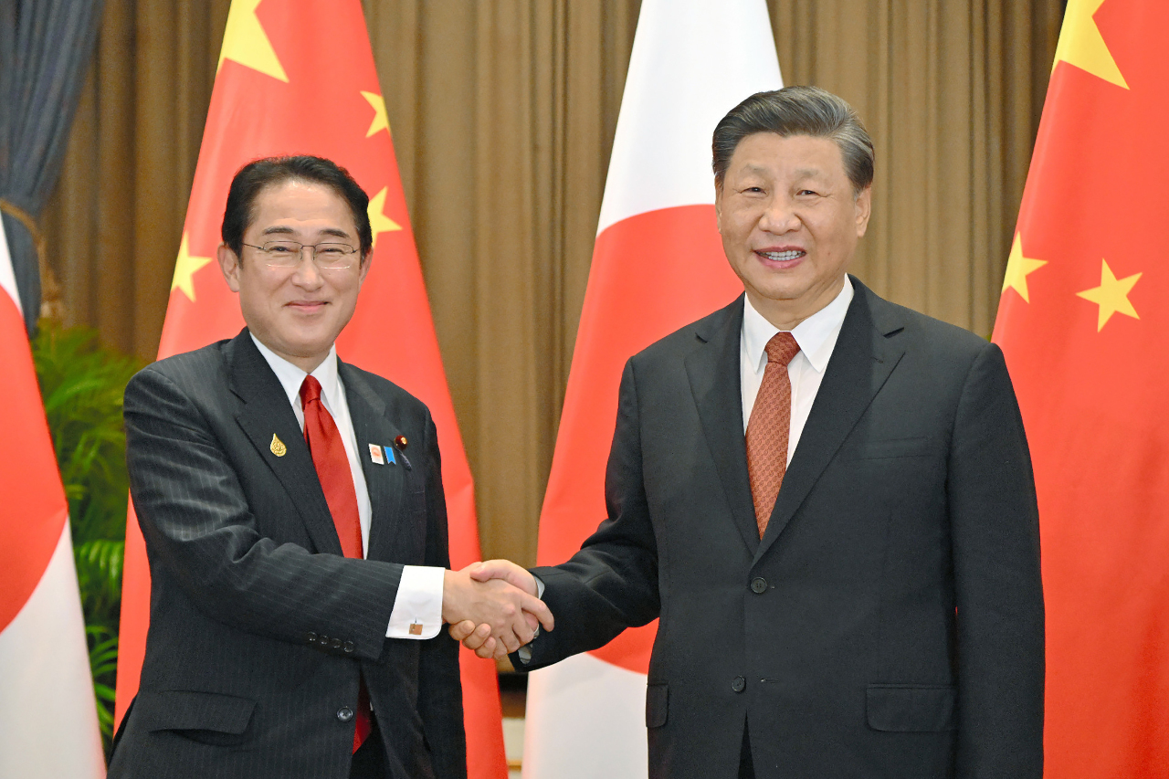 Exteriores agradece la posición de Fumio Kishida en su reunión con Xi Jinping