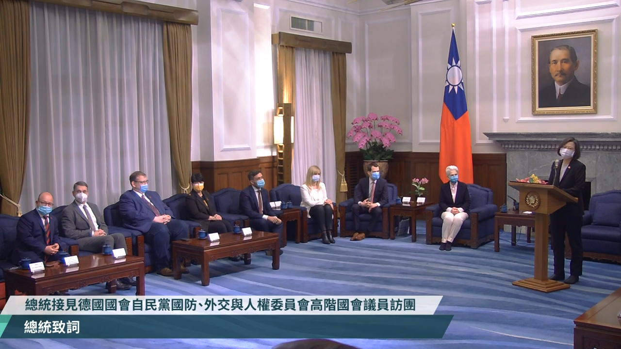 Tsai Ing-wen recibe a una delegación del FDL alemán