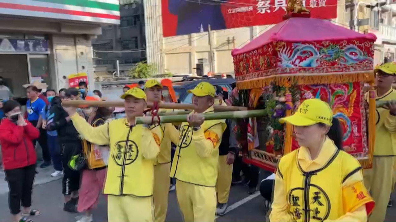 La Diosa Mazu de Baishatun sigue su recorrido para dar su bendición