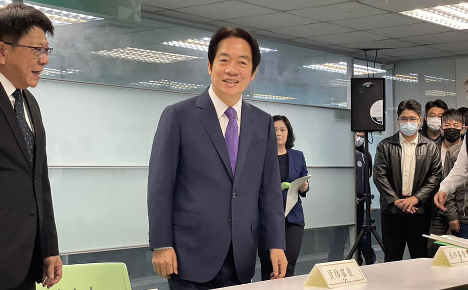 Lai Ching-te completa su registro en las primarias del PDP para elegir el candidato del partido en las presidenciales