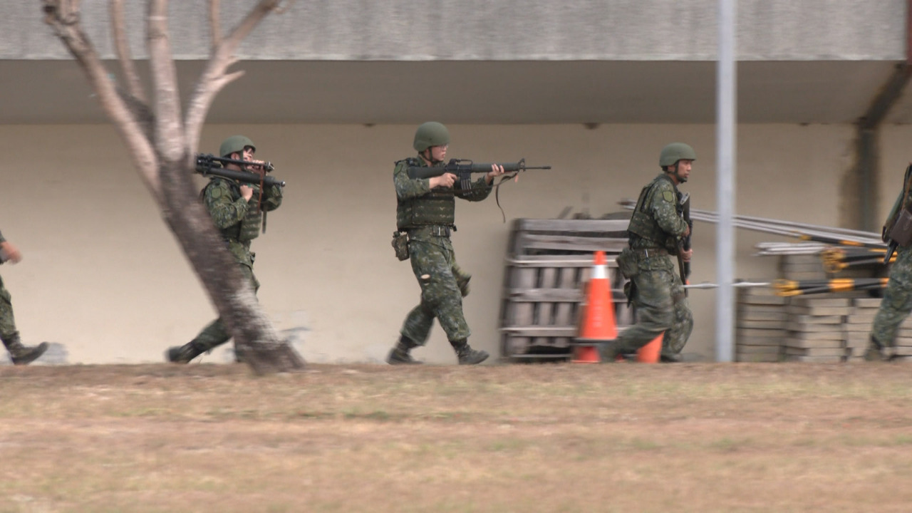 Comienza la instrucción de dos semanas de reservistas taiwaneses