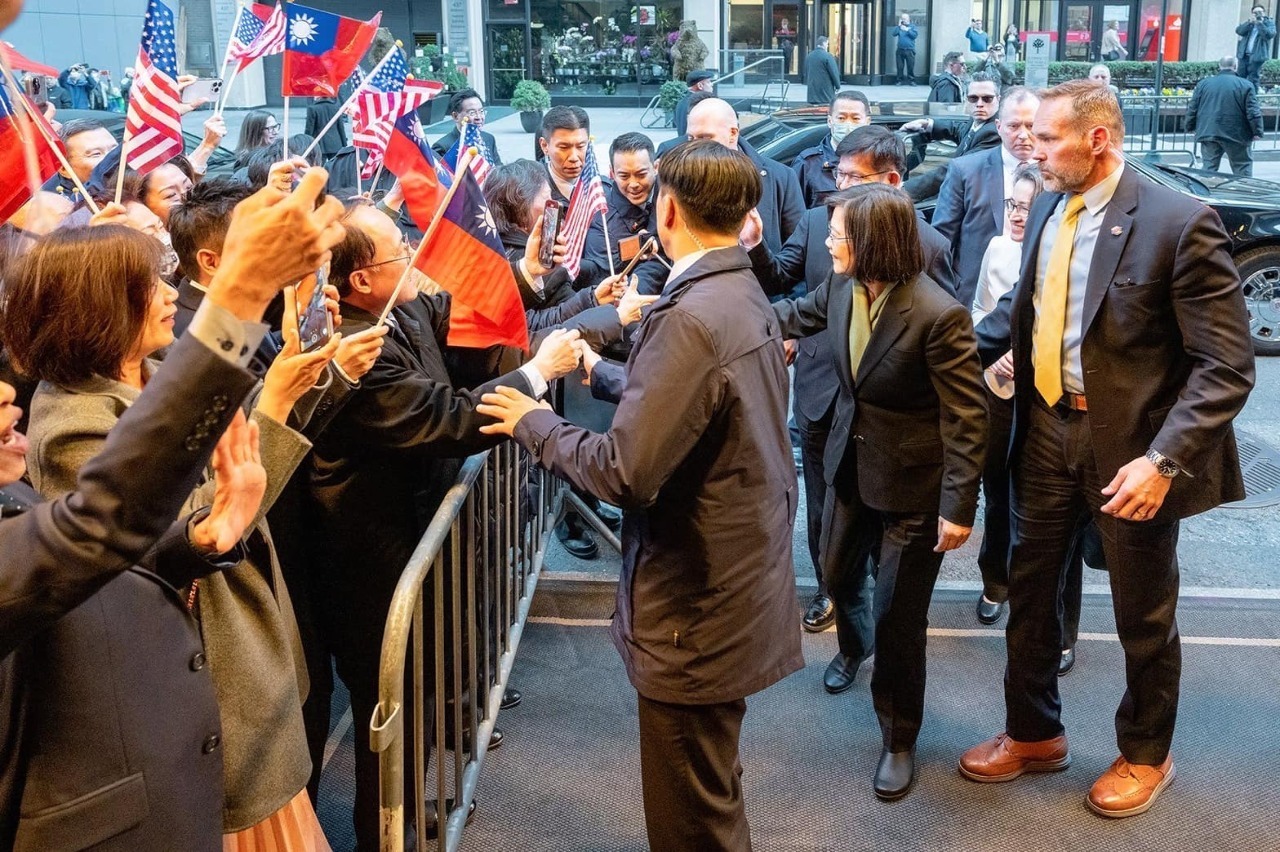 Fundación cercana al Gobierno asegura que el 60 % de los taiwaneses aprueba el viaje de la presidenta
