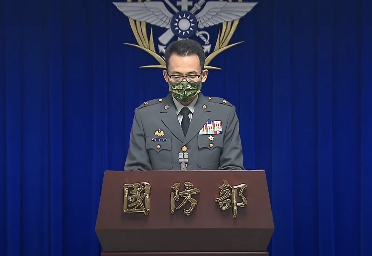 El ejército monitorea las actividades aéreas y marítimas chinas en la zona del Estrecho ante nuevas incursiones