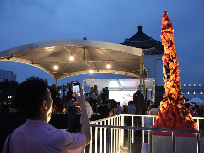 Grupos de derechos civiles organizan una ceremonia de conmemoración por los sucesos de Tiananmen