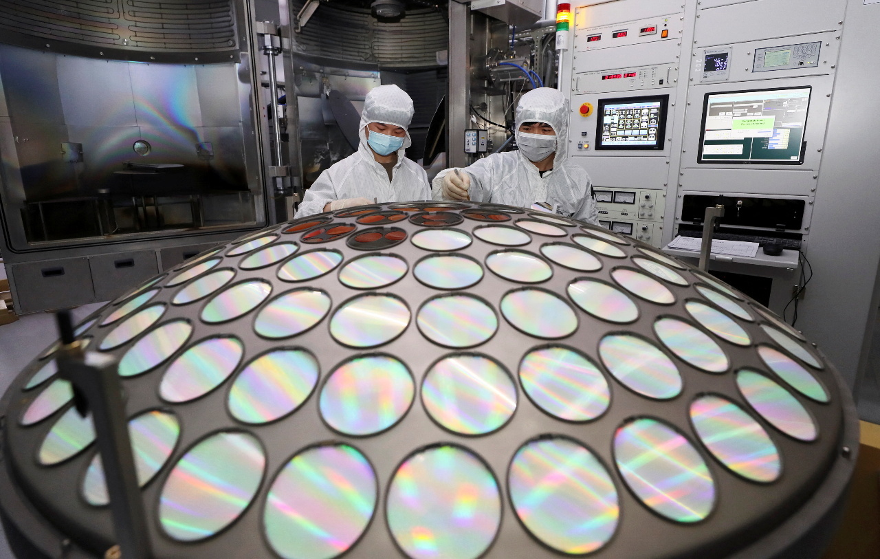 Estados Unidos extiende el periodo de exención a fabricantes de chips taiwaneses y surcoreanos en China continental