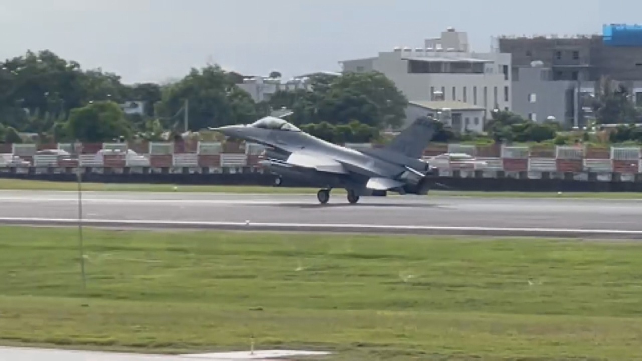 Ejercicios aéreos preparatorios del Han Kuang con cazas F-16V y C-130H