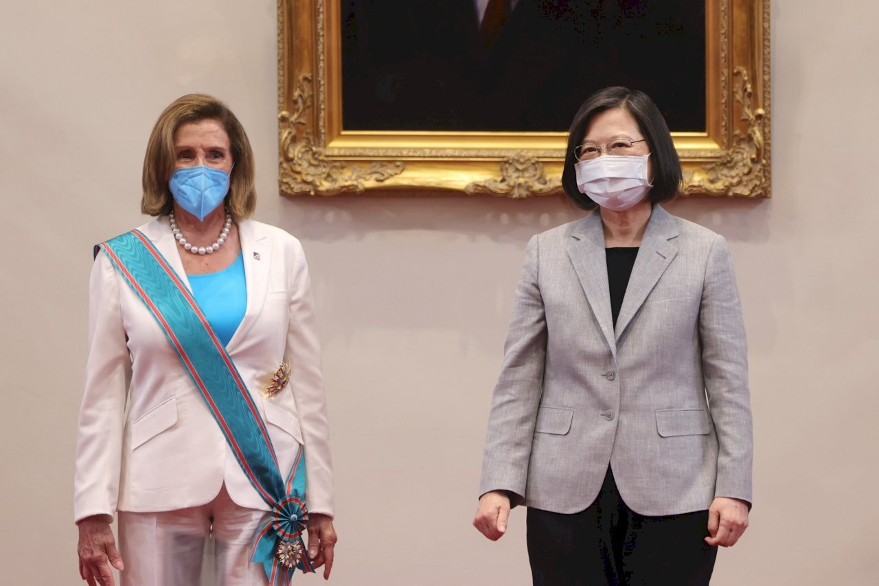 Nancy Pelosi recuerda el primer aniversario de su visita a Taiwán reafirmando su apoyo a la isla