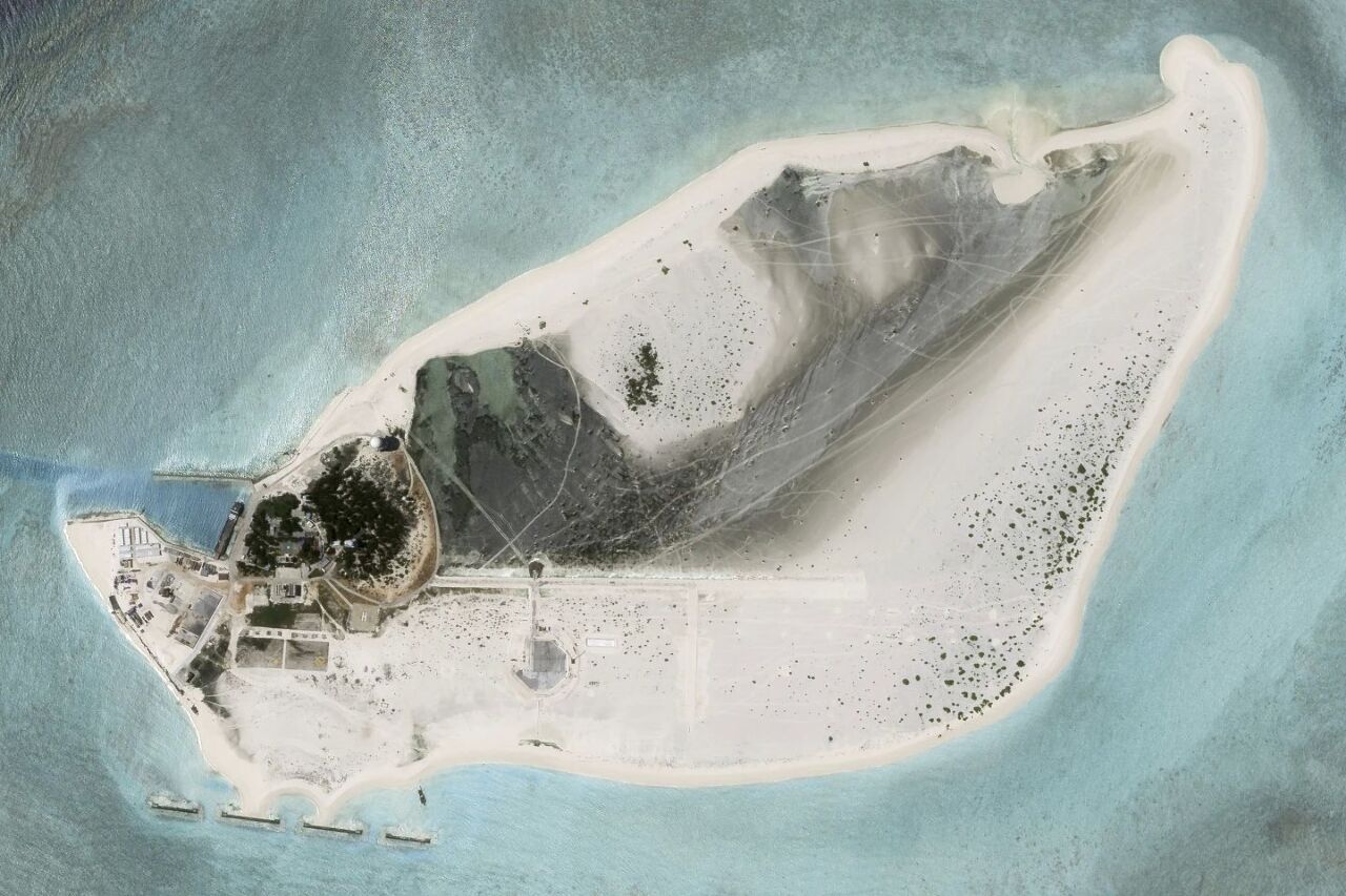 Taiwán y Vietnam protestan por la construcción de un aeródromo en la isla Zhongjian por parte de Pekín