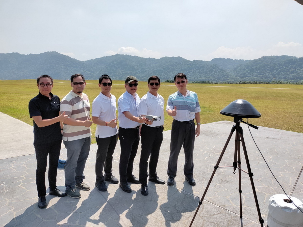 Empresas de Taiwán y Japón cooperan en el desarrollo de tecnologías de defensa contra drones