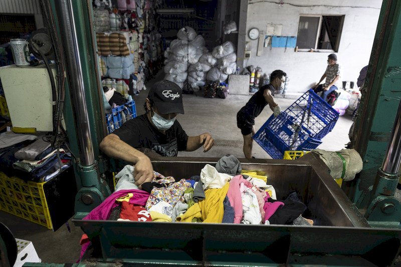 La moda barata provoca un desastre ambiental en el mundo entero