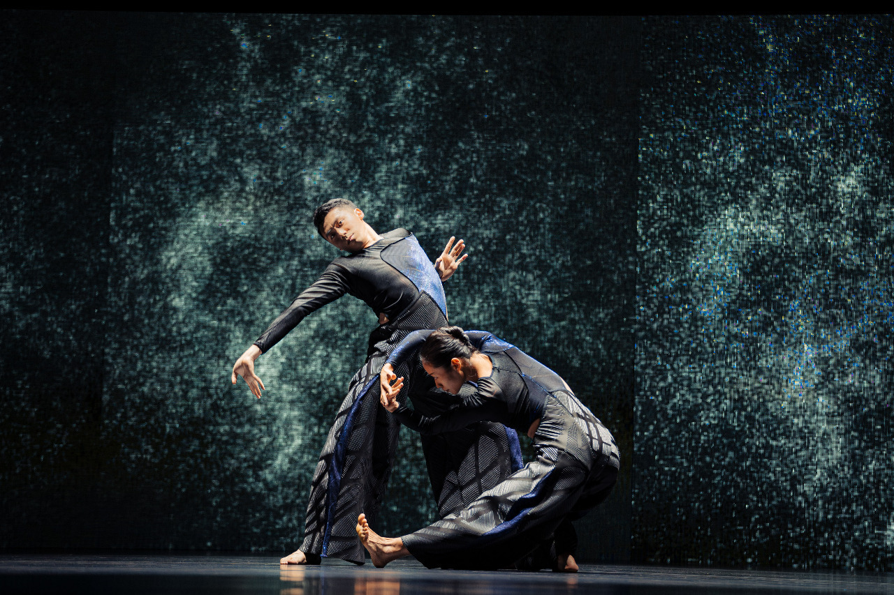 La IA y su integración en la danza y la pintura