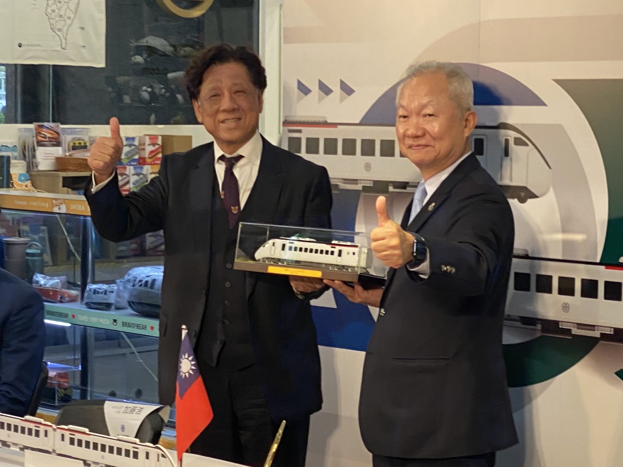 TRA colabora con la japonesa KATO para desarrollar maquetas de trenes taiwaneses