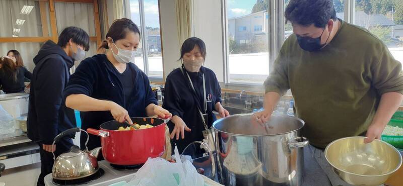 Expatriados taiwaneses en Japón allegan suministros para los afectados por el terremoto de Ishikawa