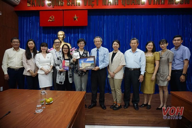 Rti visita Saigón y explora oportunidades de colaboración con la radio nacional de Vietnam