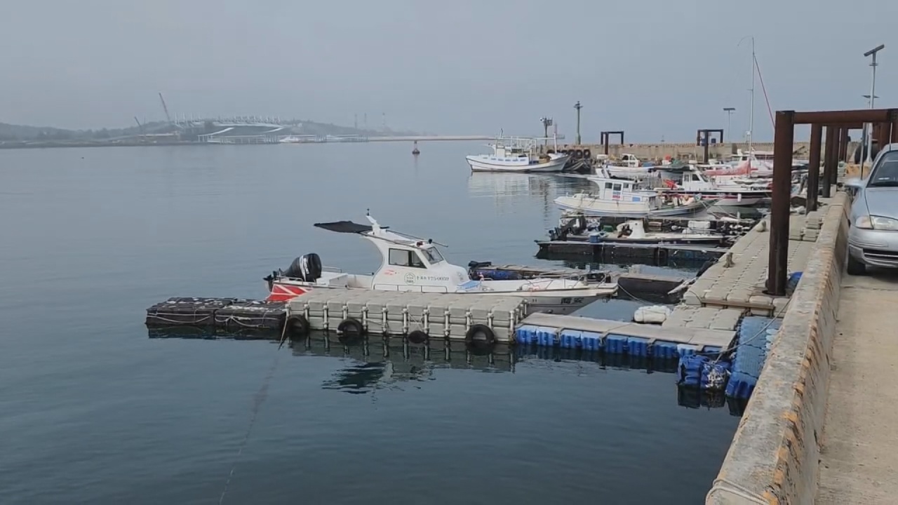 Pescadores taiwaneses expresan su preocupación por la reacción de Pekín tras el incidente de la lancha china