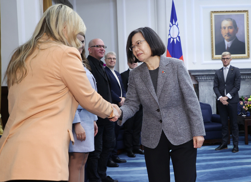 Tsai Ing-wen elogia el papel de Estonia y agradece su apoyo a la participación internacional de Taiwán