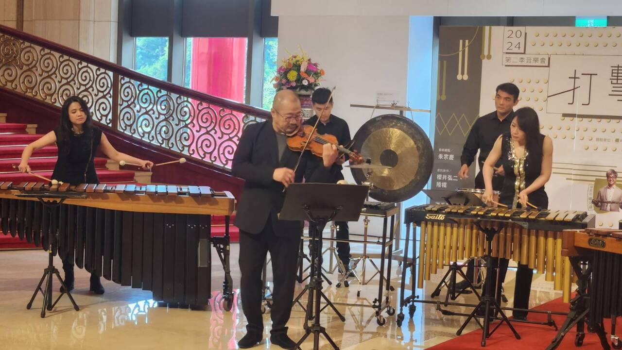 La agrupación Ju y su minigira «La percusión y sus buenos amigos»