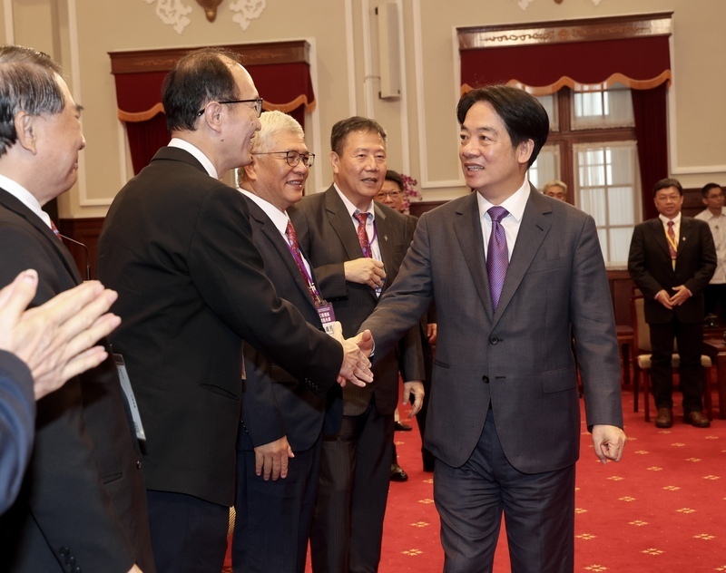 Lai Ching-te reitera el compromiso del gobierno con la transformación social e industrial mediante la IA