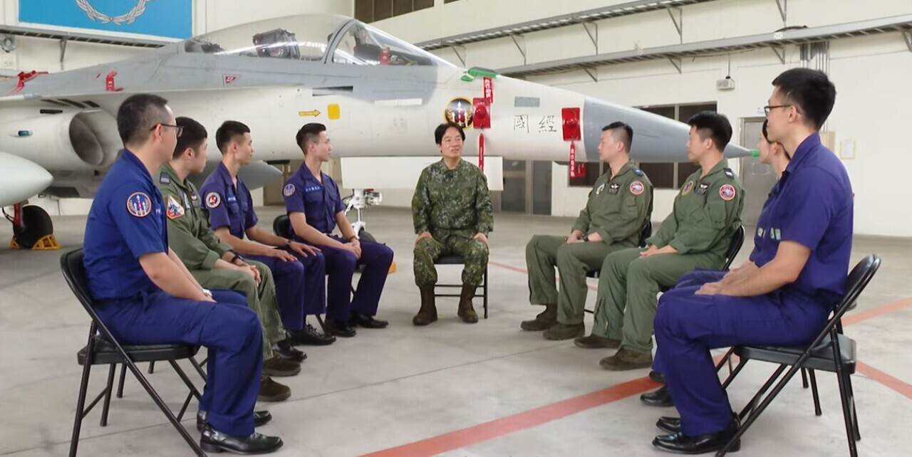 Lai Ching-te verifica el “espiritu patrióticol” de las fuerzas armadas taiwanesas