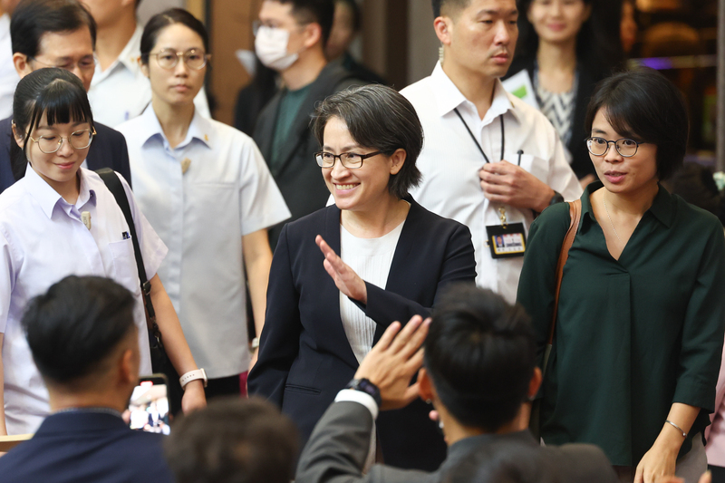 Hsiao Bi-khim resalta la importancia de Taiwán en la cadena de suministro de las nuevas tecnologías