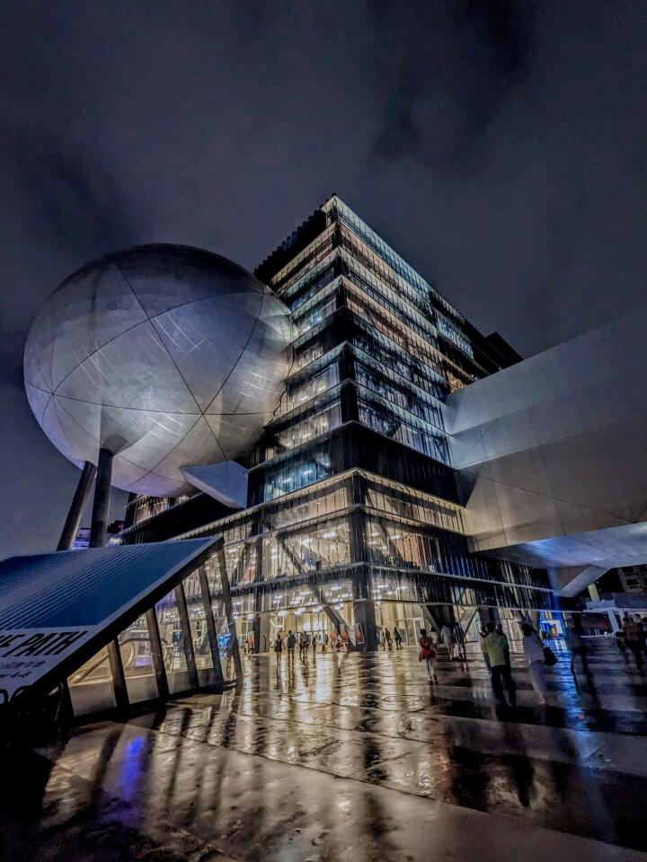 129. Centro de Artes Escénicas de Taipei