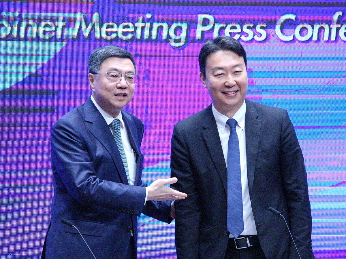 Chen Shi-kai nuevo ministro de Transportes tras la dimisión de Lee Meng-yen por escándalos personales