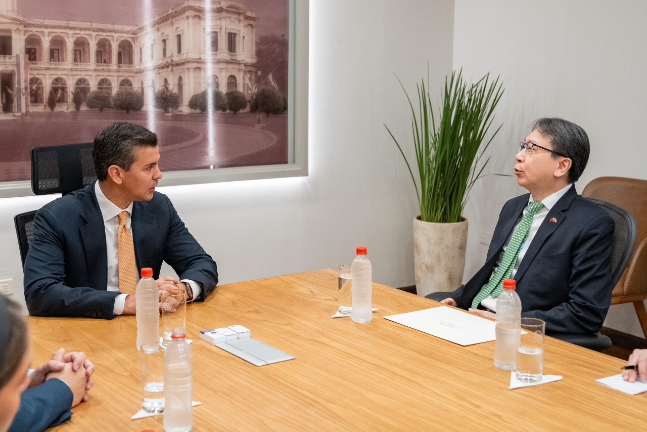 Tsai Ming-yen se reunió con el presidente de Paraguay Santiago Peña Palacios