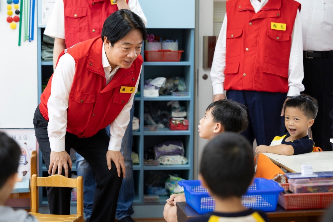 Lai Ching-te supervisa los ejercicios de respuesta ante desastres naturales en Chiayi y Penghu